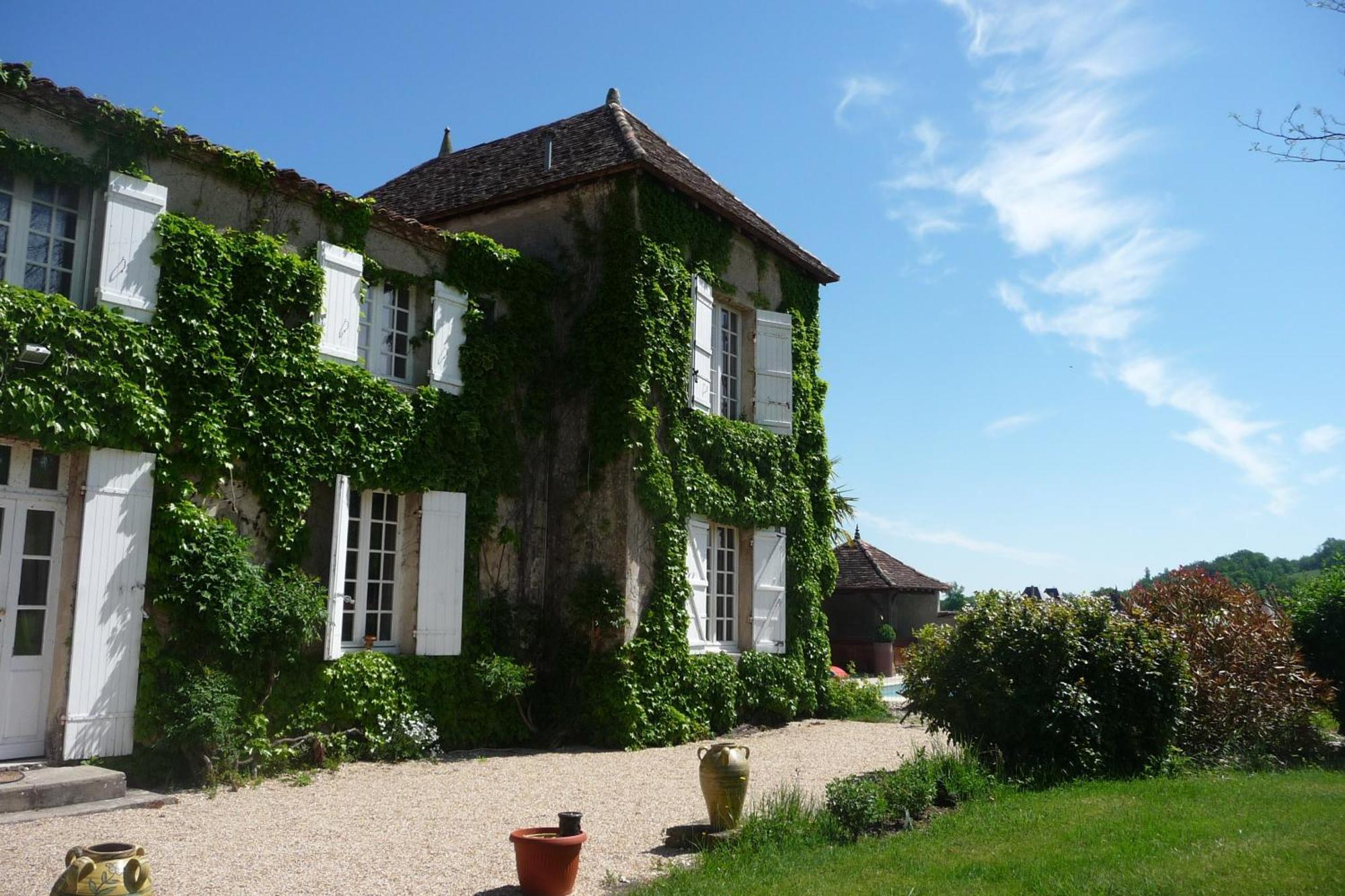 Bed and Breakfast Domaine De La Queyssie Saussignac Экстерьер фото