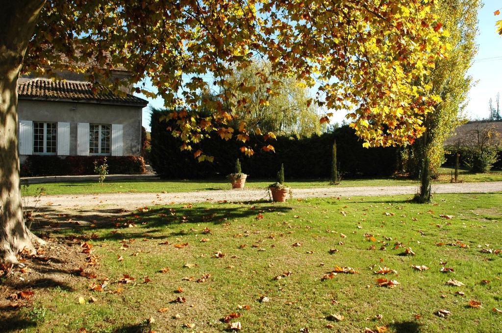 Bed and Breakfast Domaine De La Queyssie Saussignac Экстерьер фото